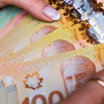 ലഹരിക്കേസ്; ശ്രീനാഥ് ഭാസിയും പ്രയാ​ഗ മാർട്ടിനും കുടുങ്ങുമോ? ഇരുവരും ഓംപ്രകാശിനെ സന്ദർശിച്ചു