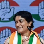 കശ്മീരിൽ കനലൊരു തരി; കുൽഗാമിൽ വീണ്ടും ചെങ്കൊടി, തരിഗാമിക്ക്‌ വിജയം